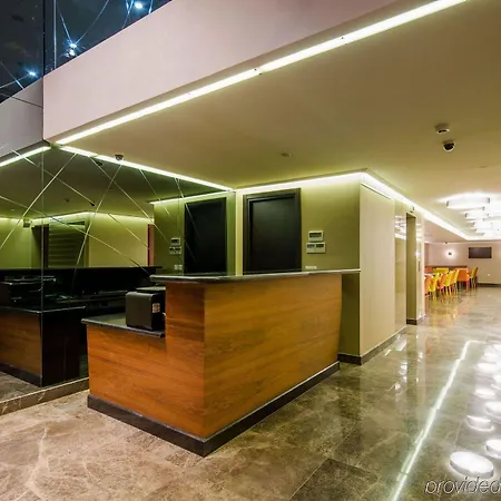 Ξενοδοχείο Inncity Nisantasi 3*