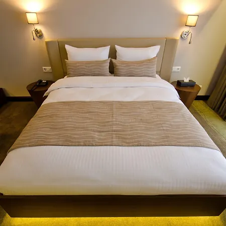 Inncity Nisantasi Отель Стамбул