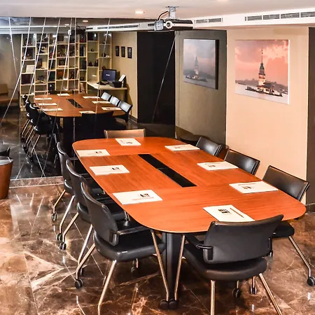 Inncity Nisantasi Стамбул