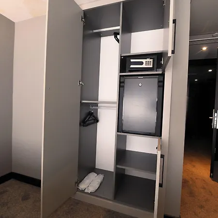 Отель Inncity Nisantasi Стамбул