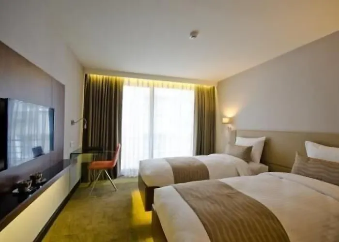 انسيتي نيسانتاسي فندق 3*