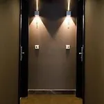 فندق انسيتي نيسانتاسي 3*