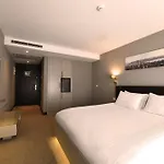 انسيتي نيسانتاسي فندق