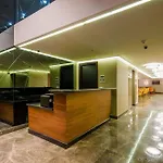 فندق انسيتي نيسانتاسي 3*